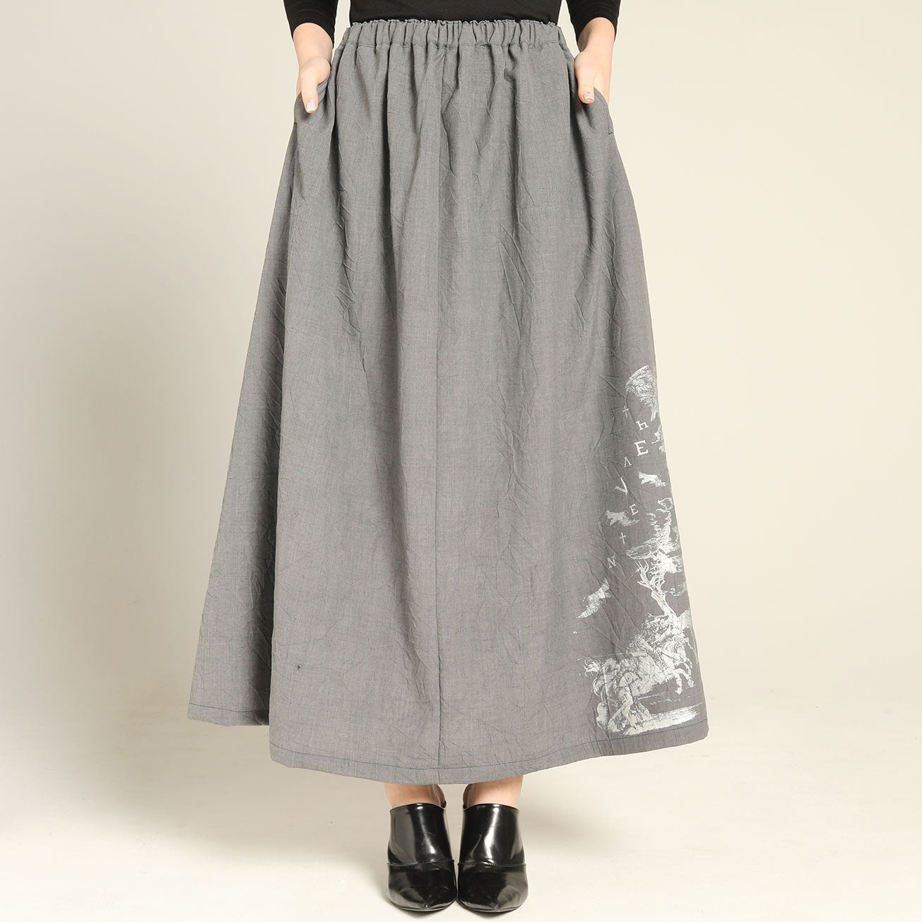 Wrinkle Material Skirt