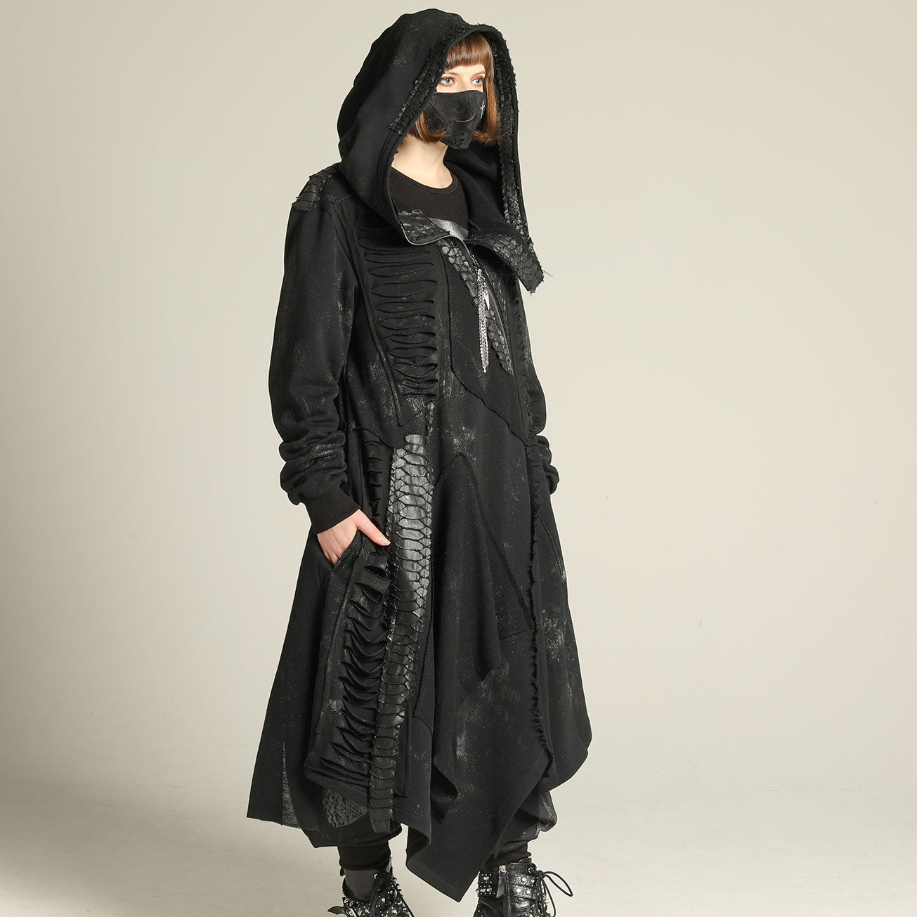 Asymmetric damage Long Hoodie / M