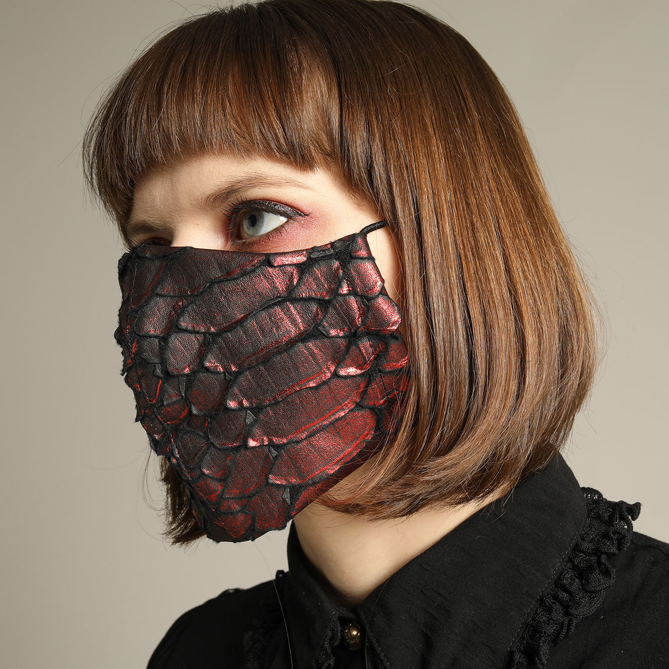 Red Dragon Leather Mask Wear (2サイズ)