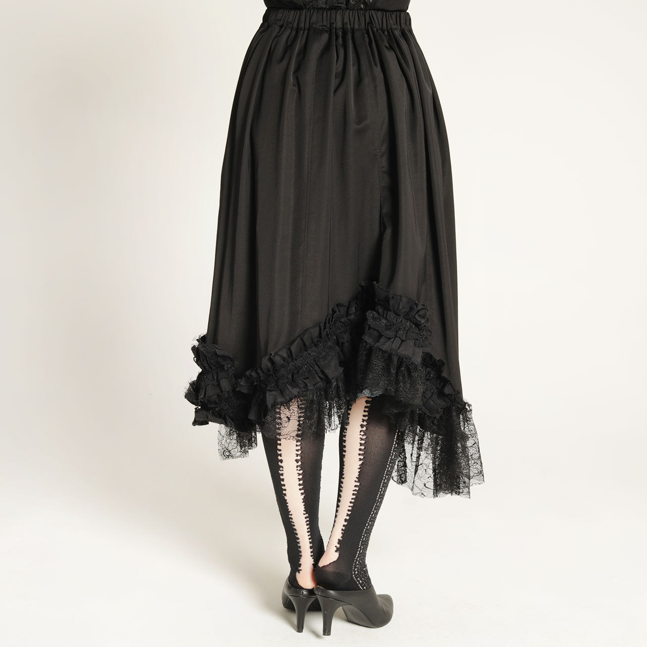 Ashime lace frilled skirt