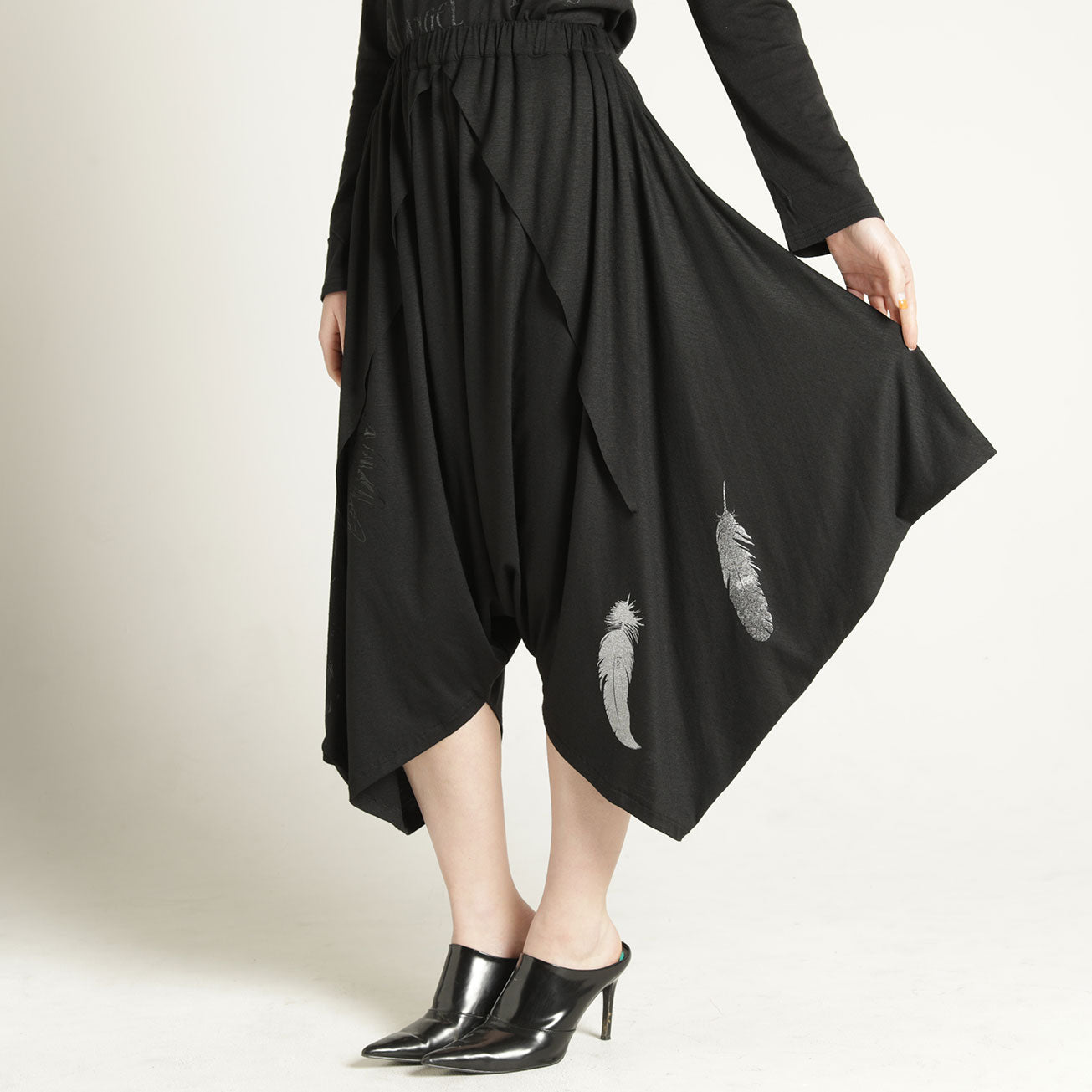 Feather drape sarouel pants