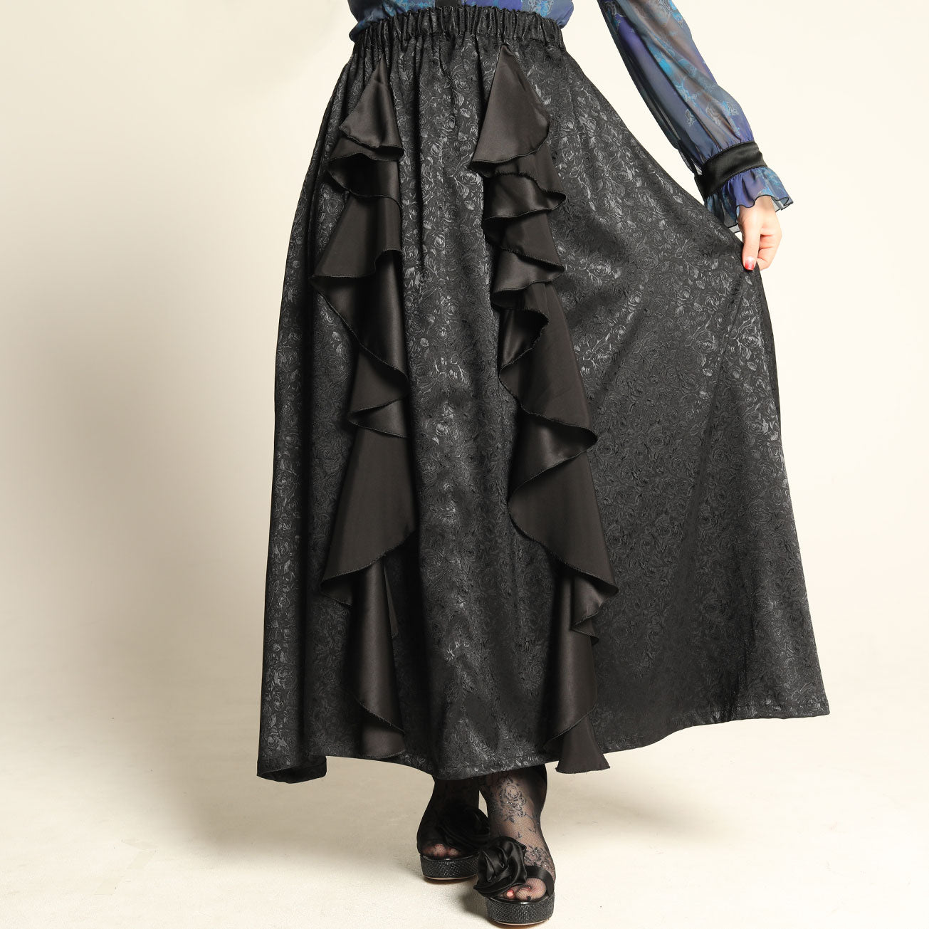 Ruffle Jacquard Long Skirt