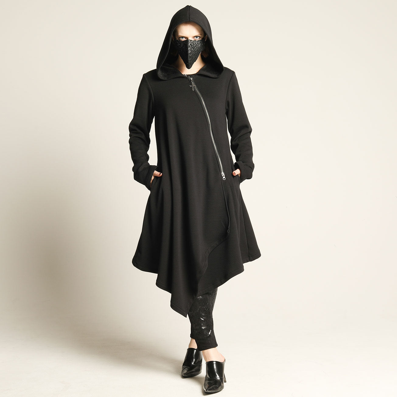 Asymmetric Long Hoodie / M