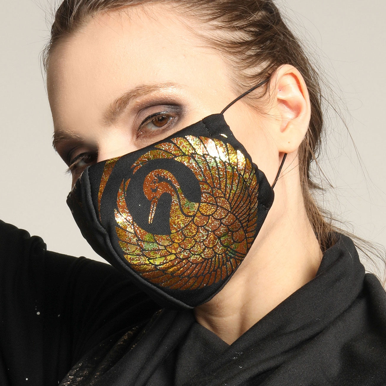 "Unkaku-mon" Mask Wear / L